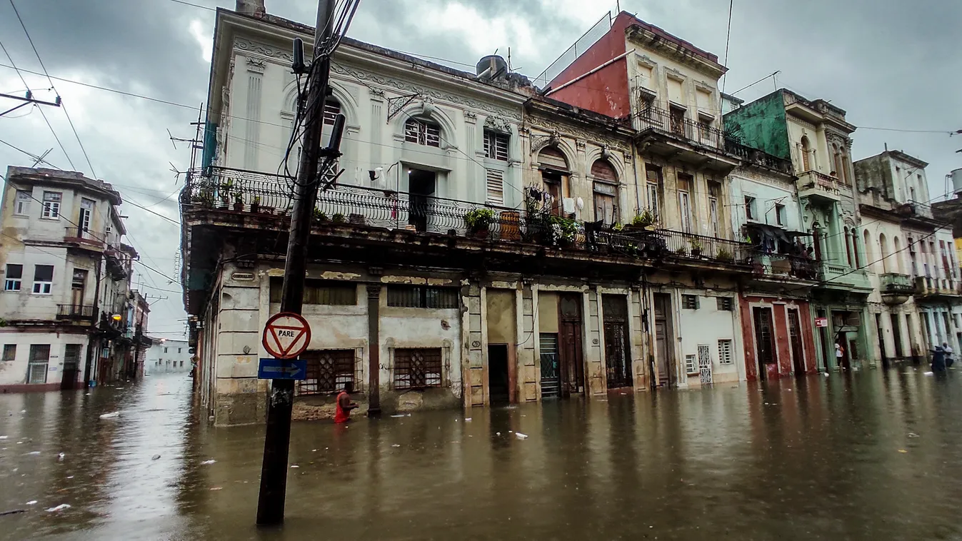 weather flood panoramic, Kuba, Agatha hurrikán 