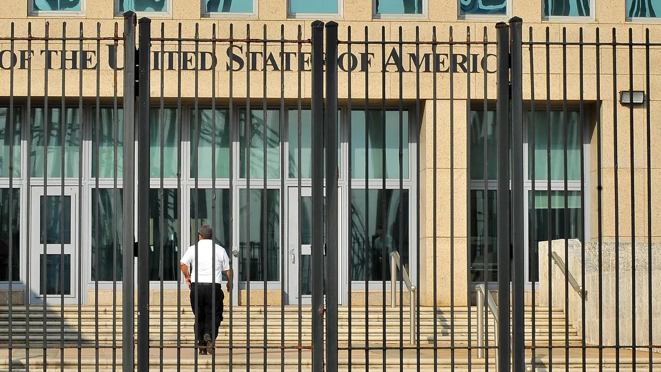 Horizontal View of the US Embassy in Havana on December 17, 2015. The United States announced Thursday the resumption of regular flights to and from Cuba, the latest step in a historic thaw in relations. "On December 16, the United States and Cuba reached