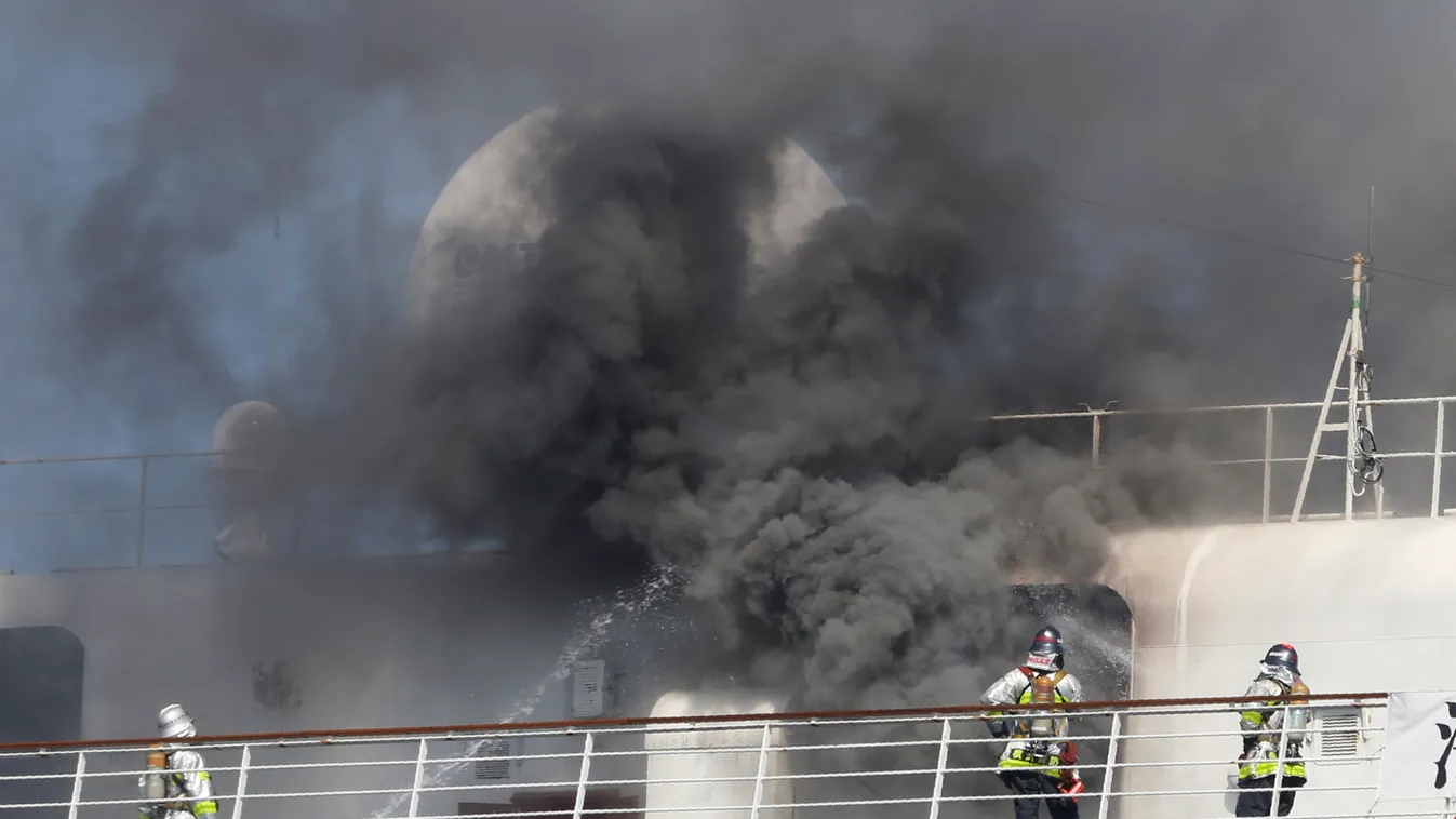 japán óceánjáró luxushajó tűz 