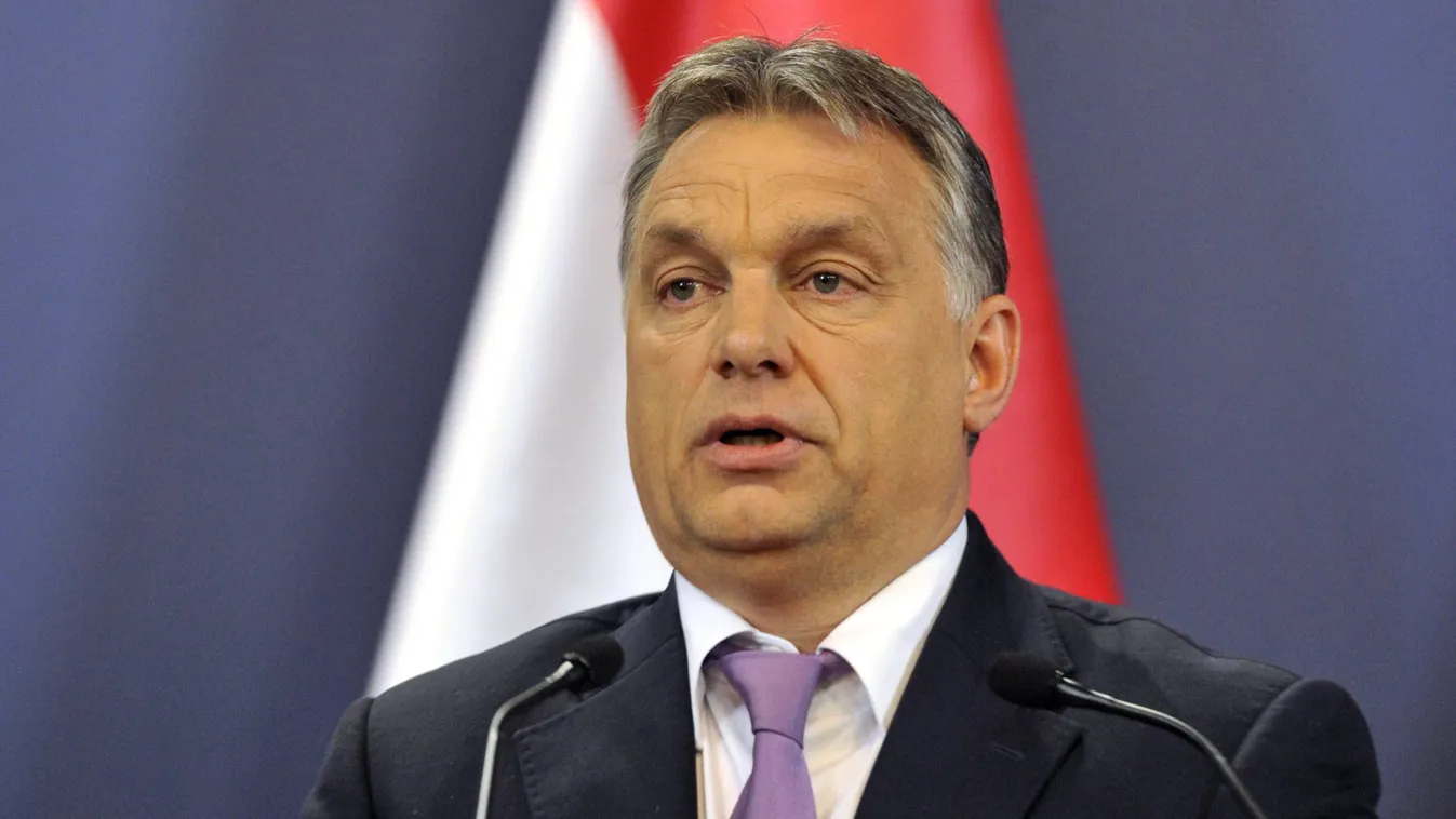 Orbán Viktor beszél parlament 