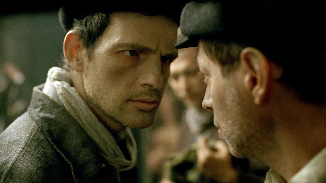 Son of Saul Cinema Auschwitz CONCENTRATION CAMP SECOND WORLD WAR WW2 MAN horror PRISONER SQUARE FORMAT 