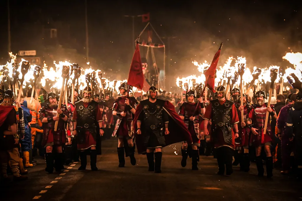 Lángoló hajó és több száz viking egy nem mindennapi fesztiválon, galéria, 2023 