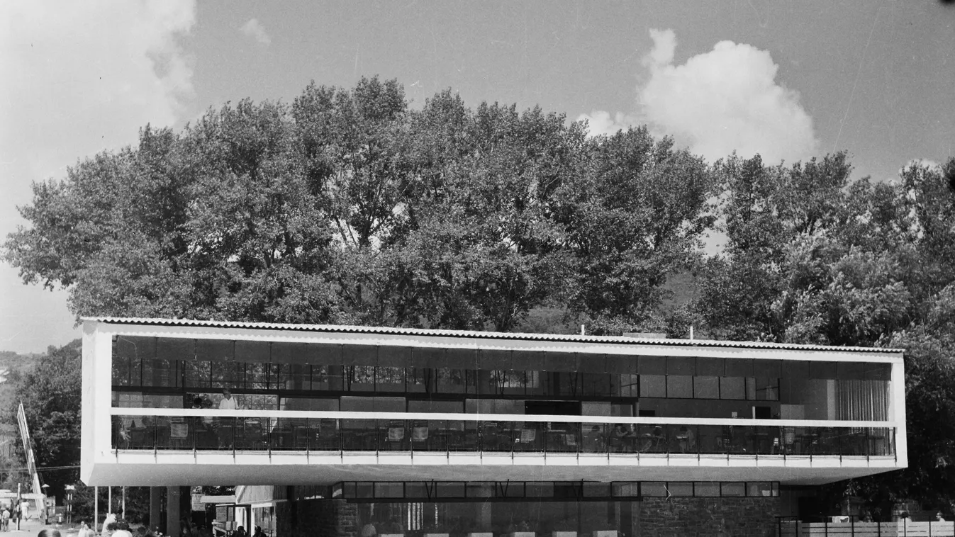 Magyarország, Balaton, Badacsonytomaj, Badacsony, hajóállomás, Tátika étterem, tátika vendéglő, 1962, 1964 