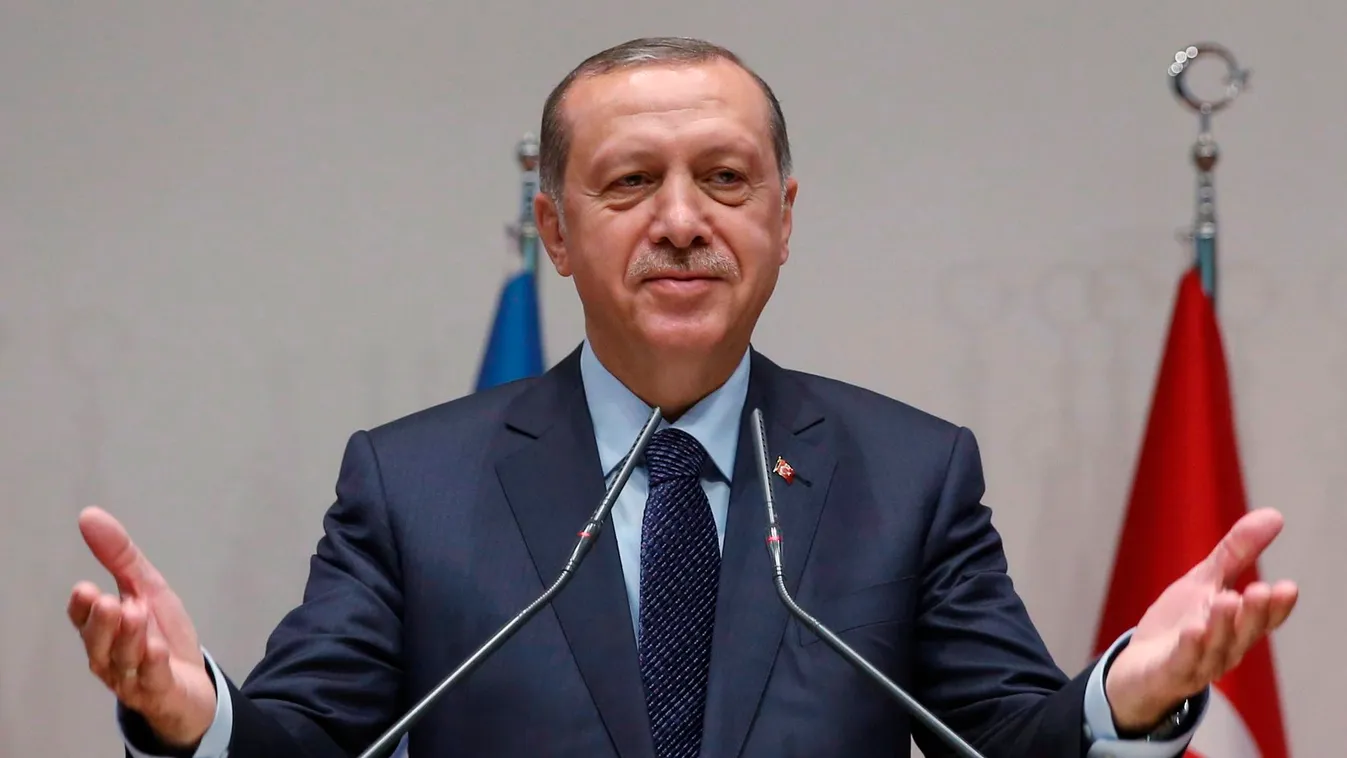 Erdogan visszatérése az AKP-be 