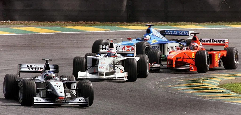 Forma-1, Mika Häkkinen, McLaren Racing, Rubens Barrichello, Michael Schumacher, Brazil Nagydíj 1999 