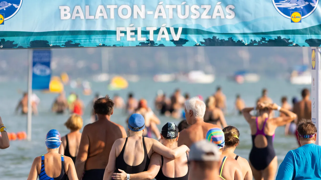 Balaton-átúszás, Balaton, úszás, 2022.07.24. 