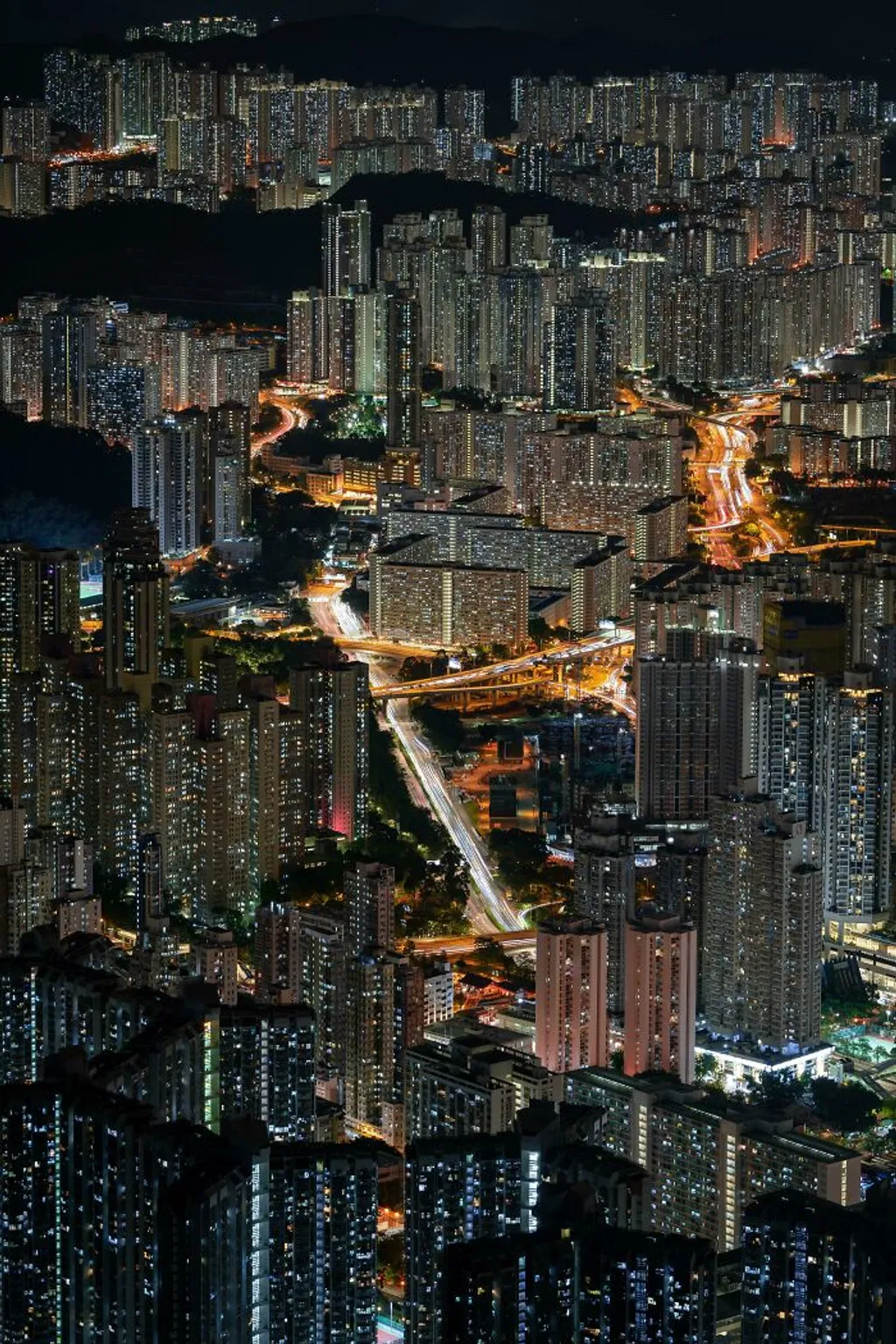 Elképesztő fotókon a világ városai 