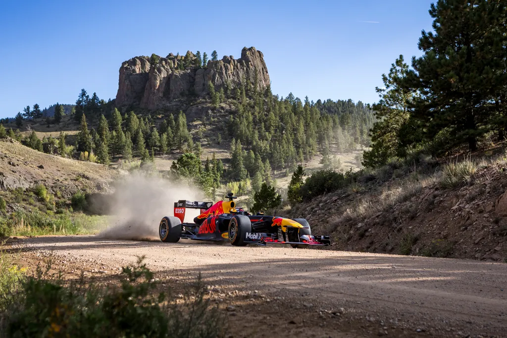 Forma-1, Red Bull Racing USA Road Trip, Colorado 