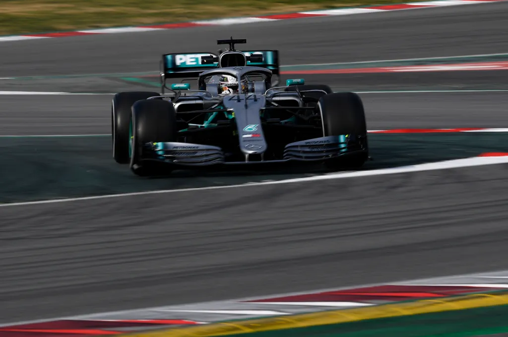 Forma-1, teszt, Barcelona, Lewis Hamilton, Mercedes-AMG Petronas 