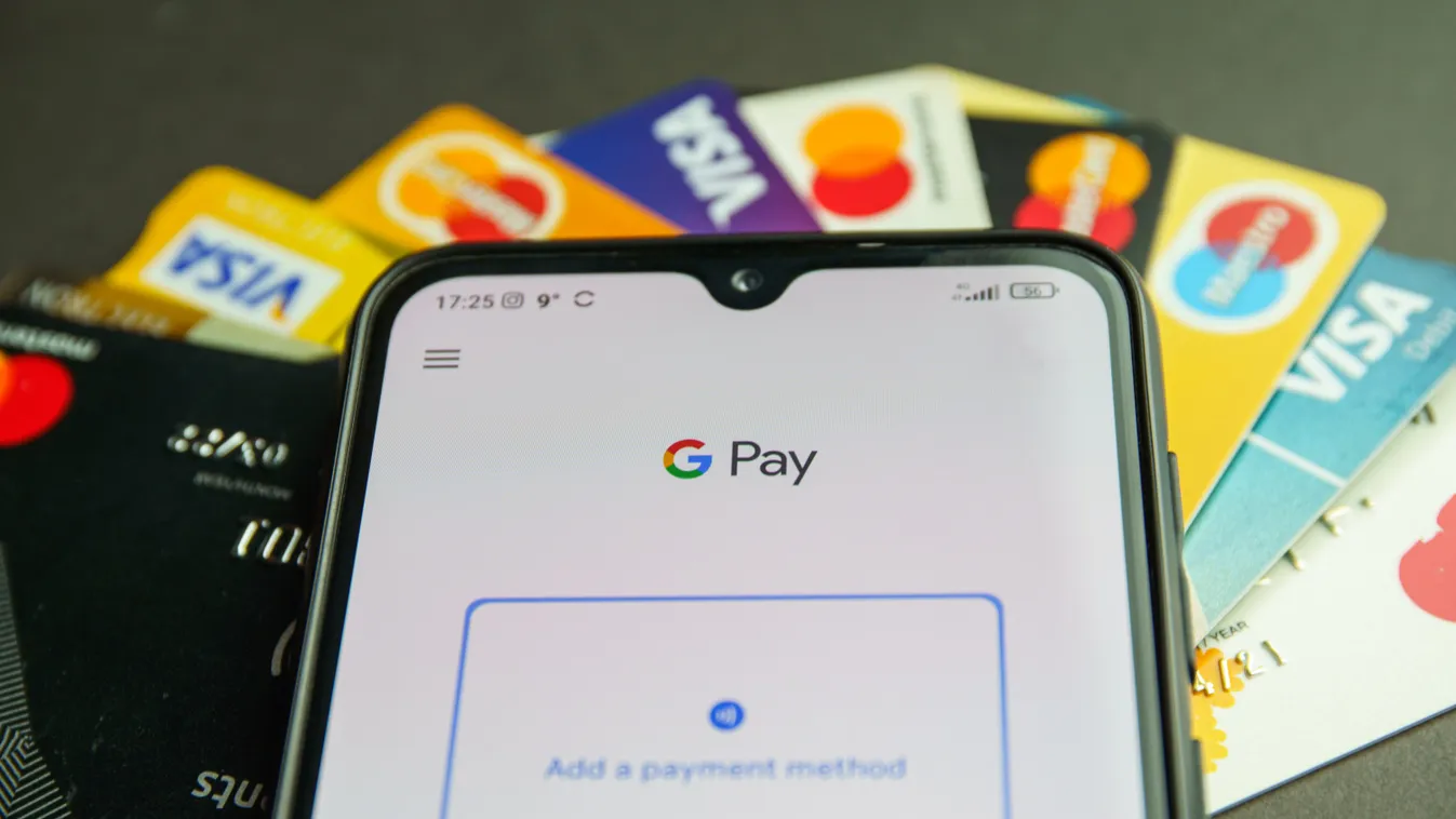 Google Pay, fizetés, Kaunas,,Lithuania,-,2021,,October,17:,Google,Pay,Or,Gpay shop,android,icon,smart,gpay,holding,modern,paying,electronic,lo 