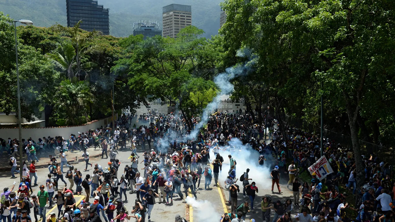 venezuela tüntetés 