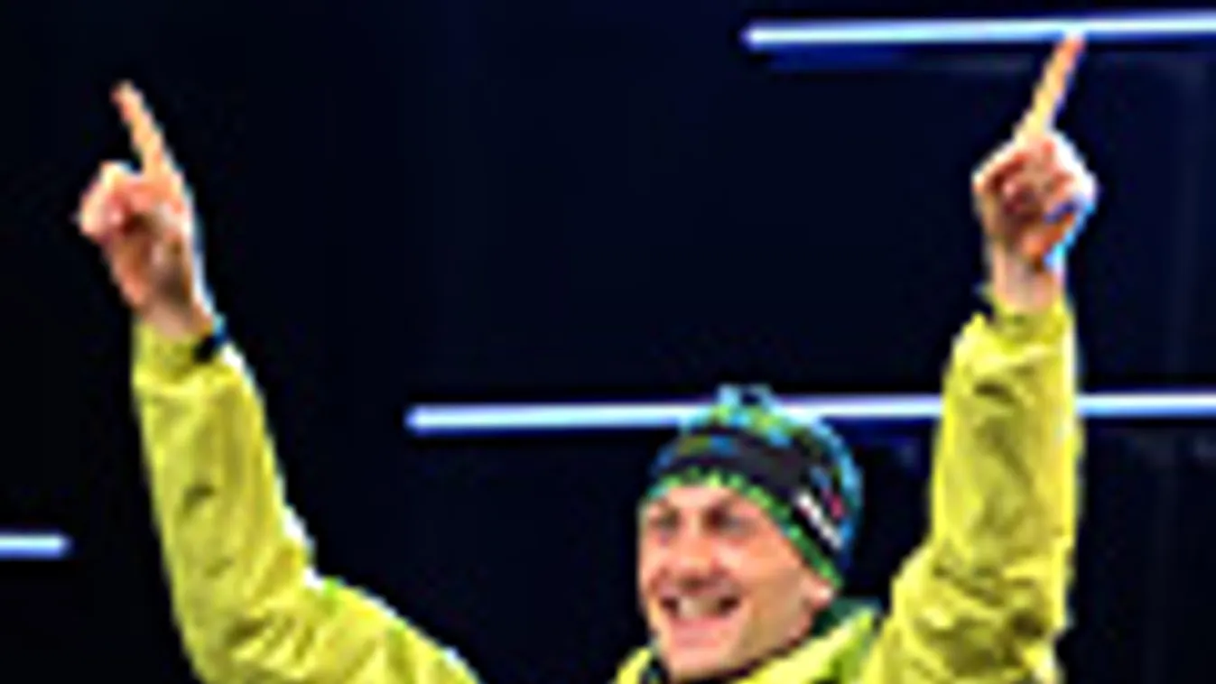 Jakov Fak szlovén biatlonista, győzelmének örül Ruhpoldingban, Biatlon-vb