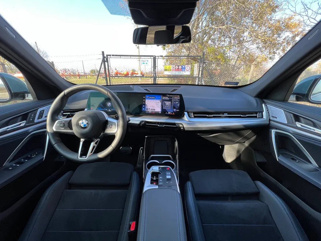 BMW X1 xDrive23i teszt 