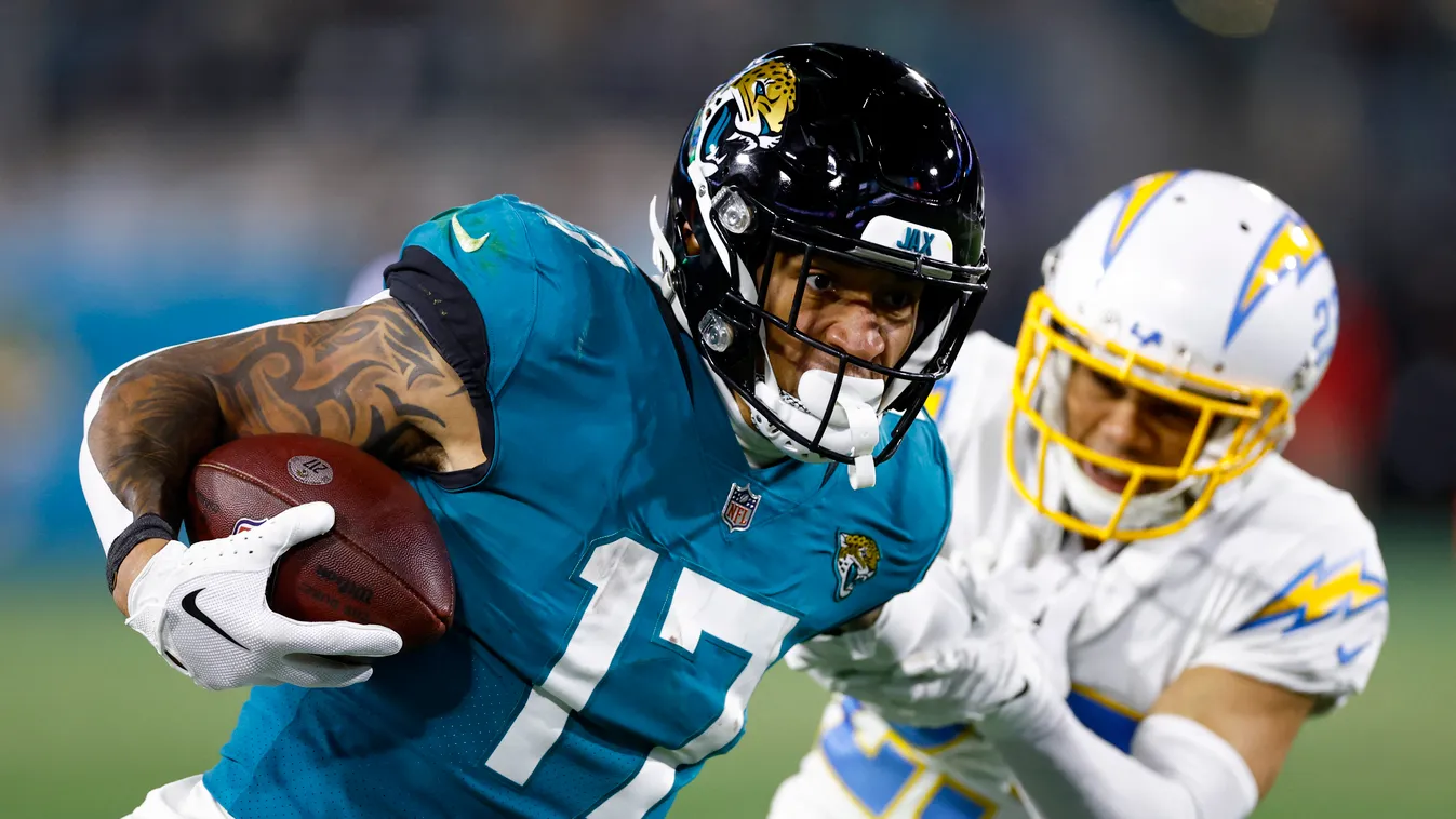AFC Wild Card Playoffs - Los Angeles Chargers v Jacksonville Jaguars GettyImageRank2 nfl Horizontal SPORT AMERICAN FOOTBALL 