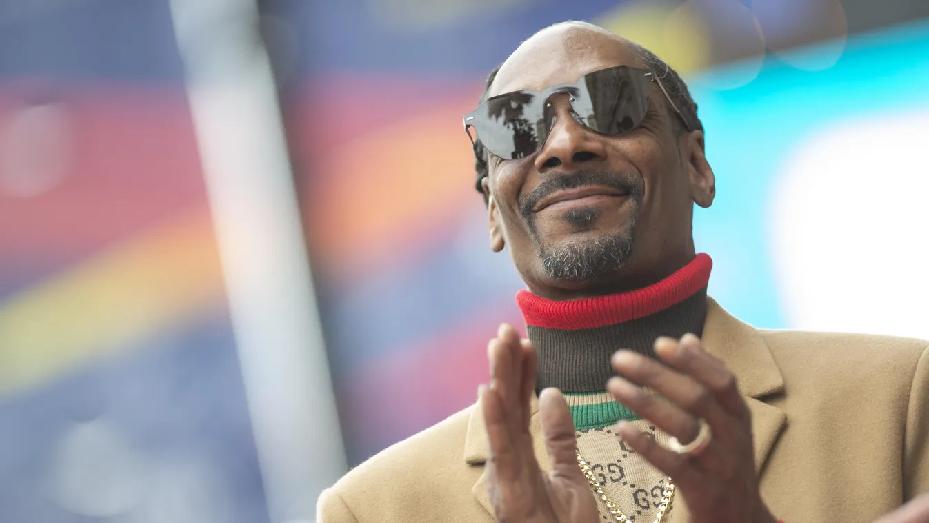 Snoop dog Rapper Snoop Dog unveils his star on Hollywood Walk of Fame Horizontal 