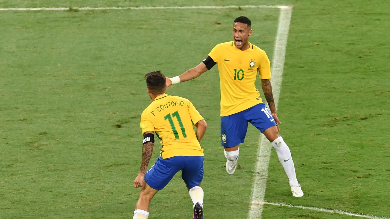 fbl Horizontal FOOTBALL FULL-LENGTH JOY HIGH ANGLE, Neymar, Coutinho 