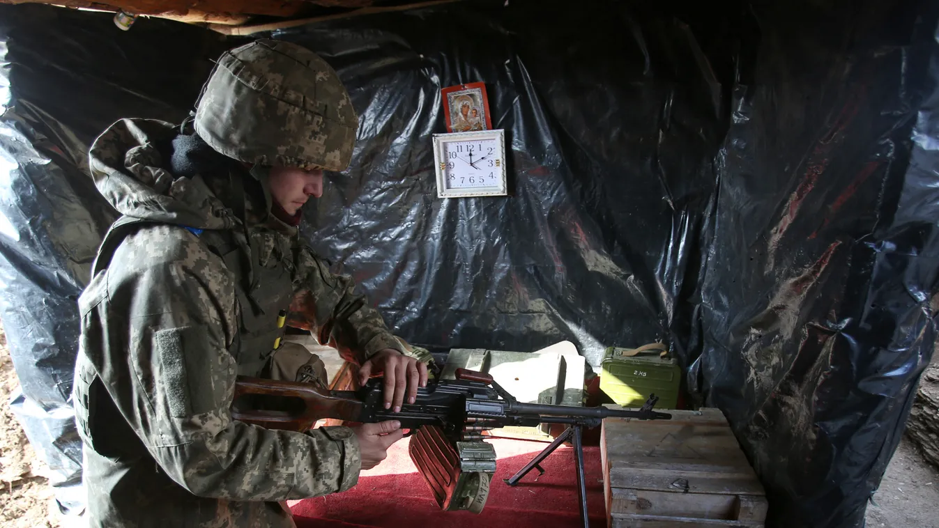 Horizontal ARMED FORCES UKRAINE CRISIS ARMY-UKRAINE MACHINE GUN 