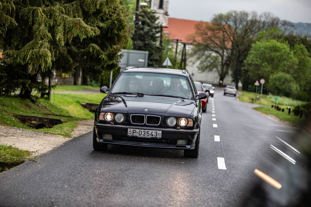 BMW Z3 és M5 Touring veterán autó bemutató 
