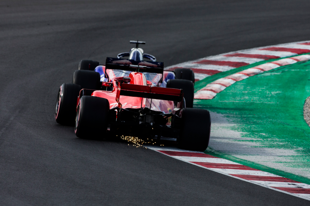 A Forma-1 előszezoni tesztje Barcelonában - 8. nap, Kimi Räikkönen, Sckuderia Ferrari, Brendon Hartley, Scuderia Toro Rosso 