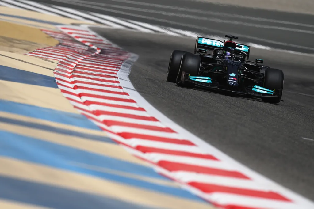 Forma-1, Lewis Hamilton, Mercedes, Bahrein teszt 2. nap, 2021 