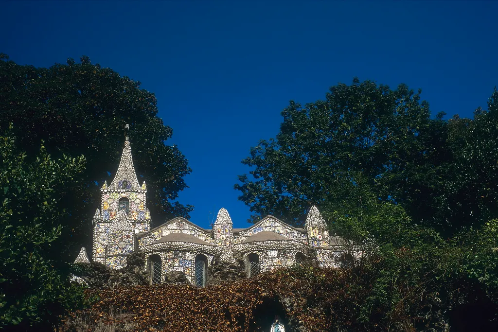 Little Chapel Guernsey 