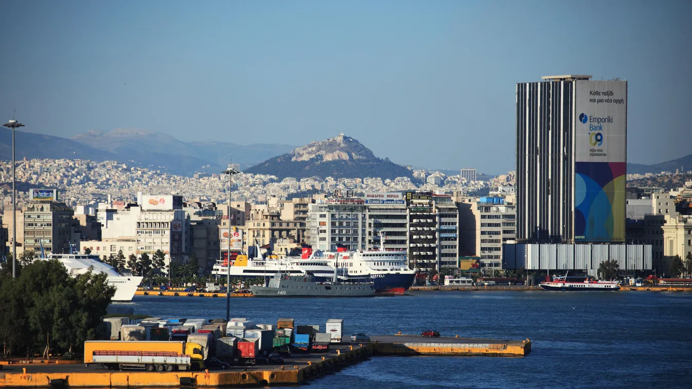 Piraeus kikötő 