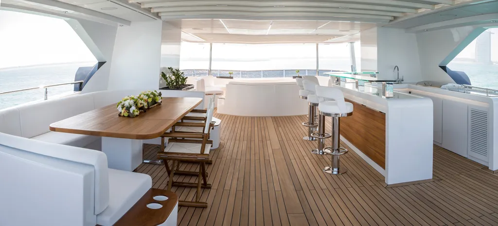 Majesty 140 luxus yacht,  FORT LAUDERDALE INTERNATIONAL BOAT SHOW 2019 