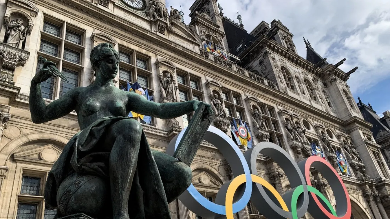 Horizontal ILLUSTRATION OLYMPIC GAMES OLYMPIC RINGS TOWN HALL MAIRIE DE PARIS 