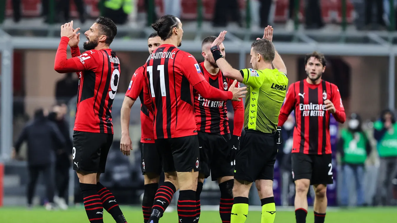 AC Milan v Spezia Calcio - Serie A NurPhoto General News Soccer Soccer Match Serie A Match January 17 2022 17th January 2022 Horizontal SPORT, Marco Serra, AC Milan 