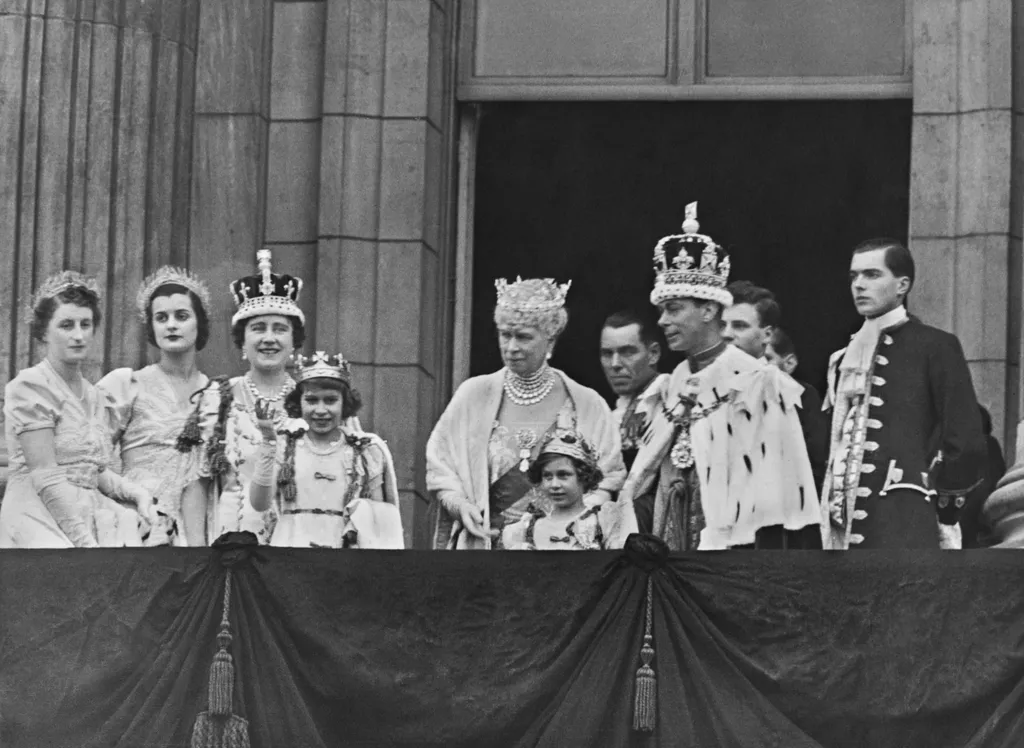 II. Erzsébet, brit, királynő, uralkodó, galéria, élete 