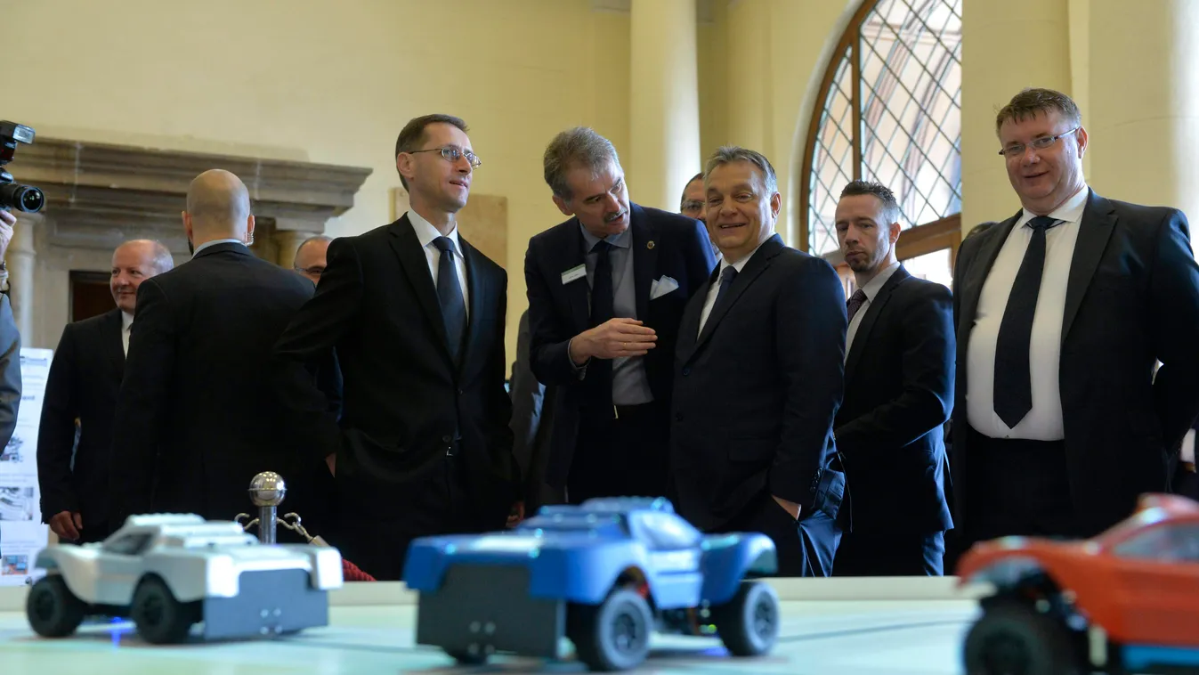 Orbán Viktor a Műegyetemen a Jövő autói konferencia 
