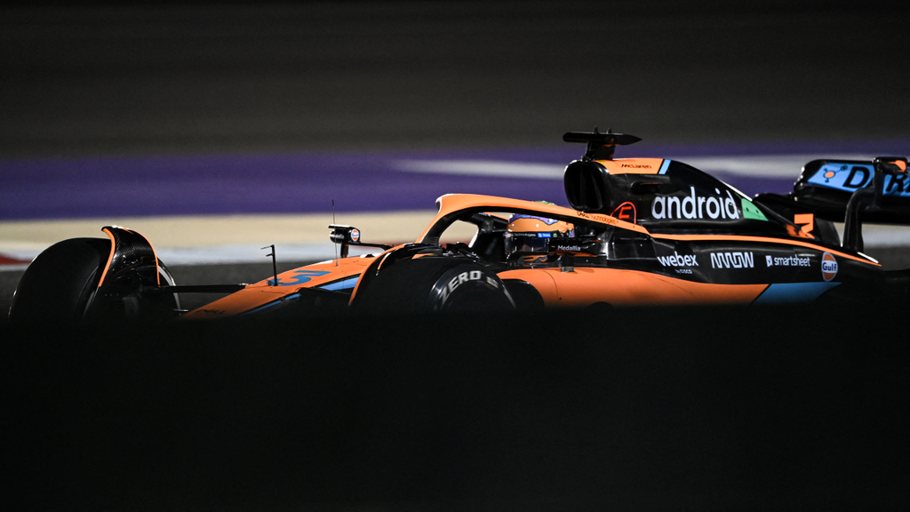 Forma-1, Daniel Ricciardo, McLaren, Bahreini Nagydíj 2022, péntek 