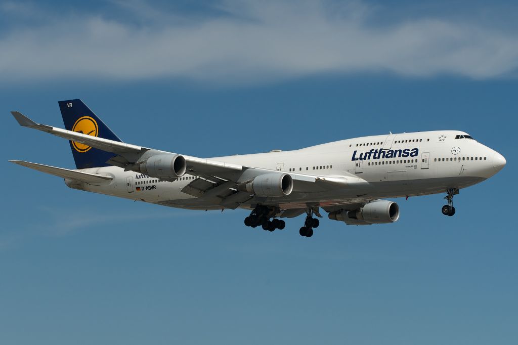 Lufthansa Boeing 747 