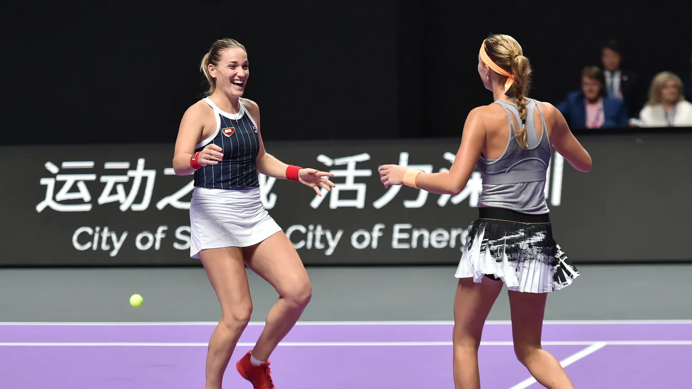 (SP)CHINA-SHENZHEN-TENNIS-WTA TOUR FINALS-DOUBLES(CN) se 