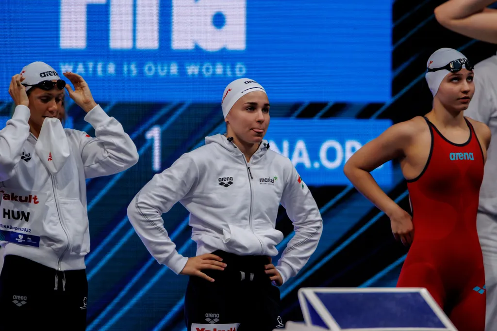 FINA vizes VB 2022, FINA, vizes VB, 2022.06.22, 19. FINA Világbajnokság, női, 4×200 m, gyorsváltó, DÖNTŐ, 