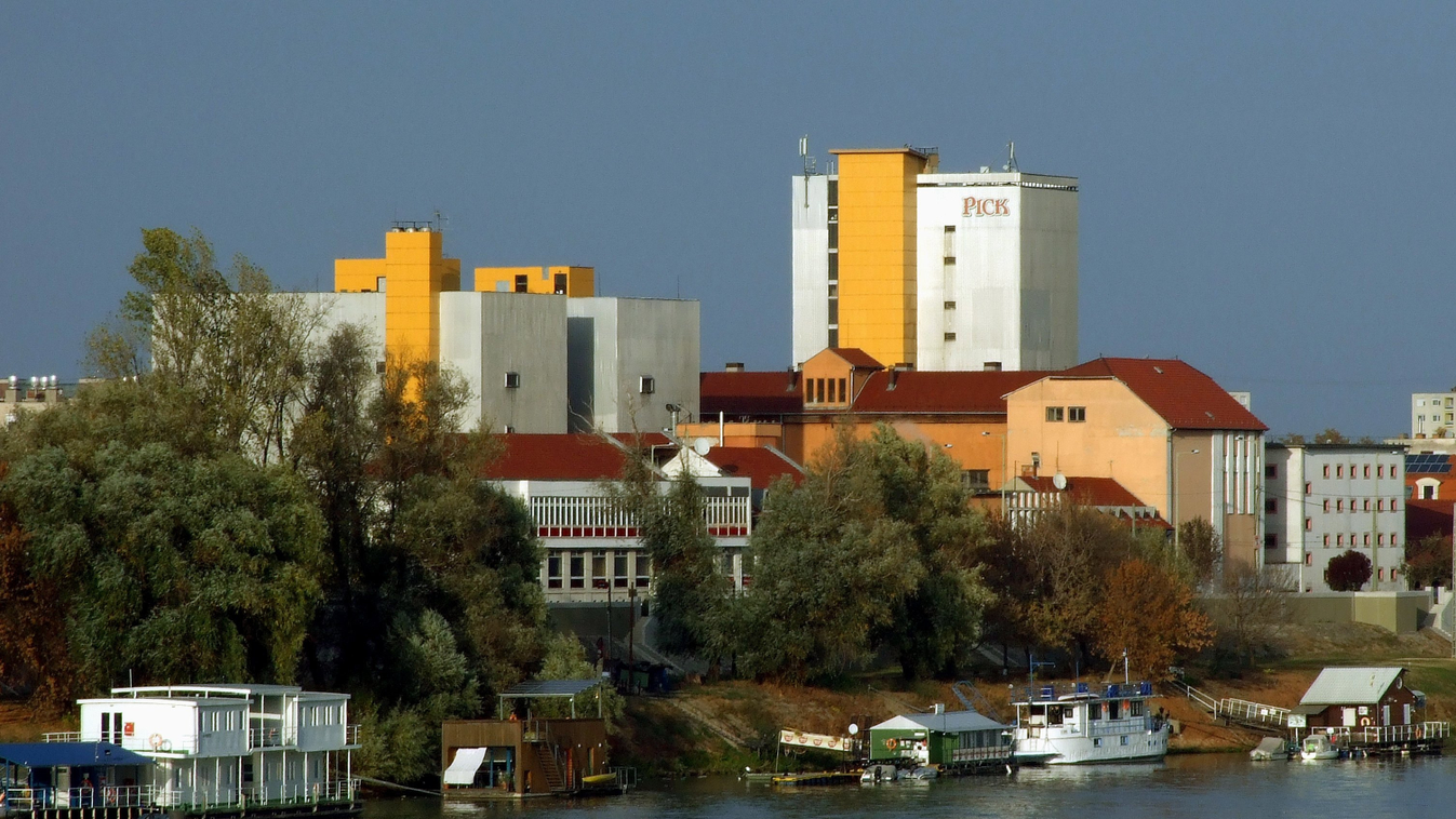 Pick szalámi, Szeged gyár 
