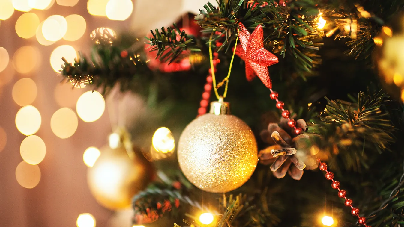 karácsonyfa dísz díszítés ünnep gömb Advent - Minden napra egy mese: Szép karácsony, szép zöld fája kult 