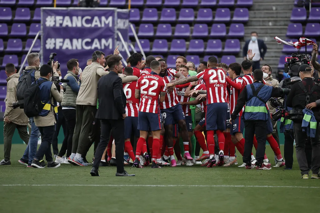 Atletico Madrid clinch Spanish La Liga title champion,La Liga,photography,Soccer,sports,title Horizontal, Real Valladolid v Atletico Madrid, labdarúg, bajnoki cím 