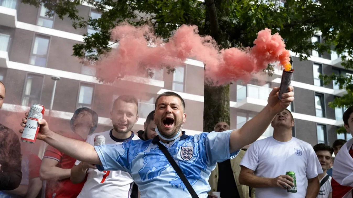 England Fans Outside Wembley Stadium For Euro Semi Final Euro 2020 Denmark England Wembley Fans Semi-Final Supporters Atmosphere Celebrations London Horizontal STADIUM 