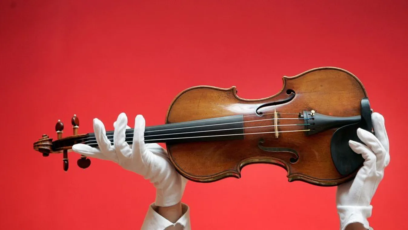 Stradivari 