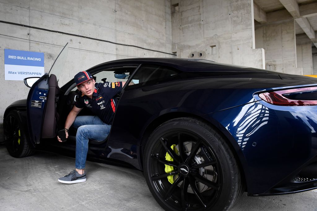 Forma-1, Max Verstappen, Red Bull Racing, Magyar Nagydíj, Aston Martin 