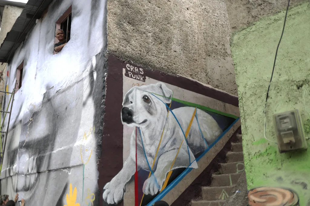 San Augustin, Caracas, fafestmény, falfirka graffiti 