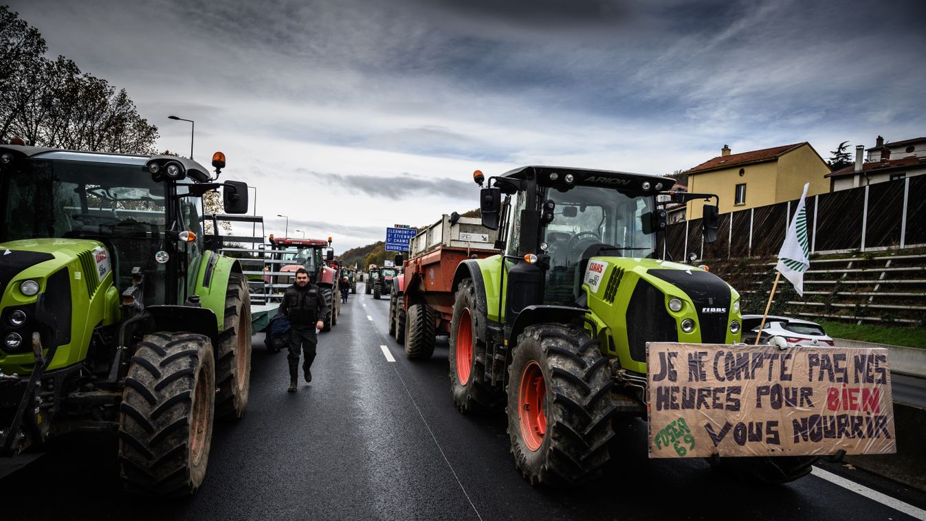 Mezőgazdasági traktorok, tüntetés, tiltakozás, Franciaország 