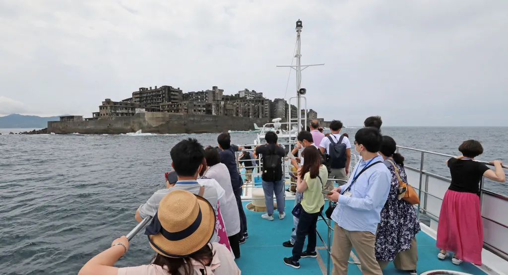 Hashima-sziget Japán   Hashima Island (Battleship Island) in Nagasaki travel 