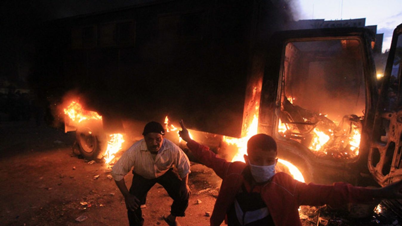 Egyiptom, tarhír tér, összecsapás, tüntetés