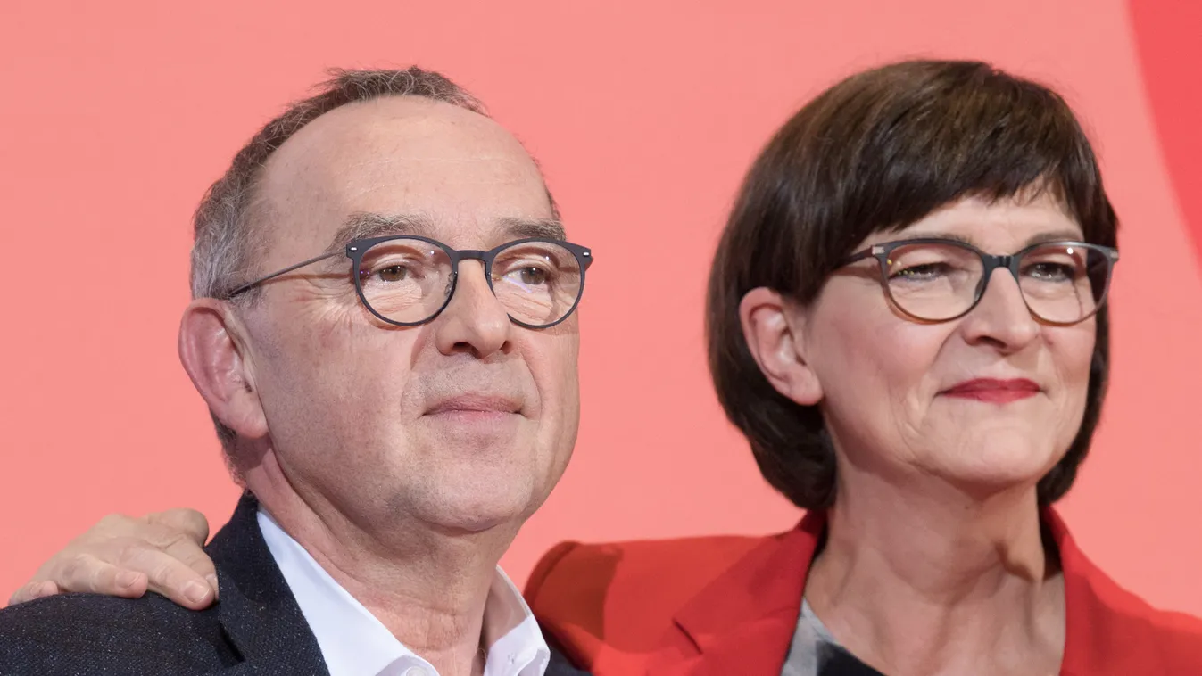 Announcement of SPD leadership ballot in Berlin POLITICS parties 