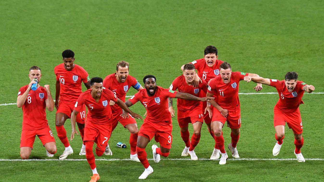 Colombia v England: Round of 16 - 2018 FIFA World Cup Russia Sport Soccer International Team Soccer Moscow FeedRouted_Global topix bestof MOSCOW, RUSSIA - JULY 03:  England players (l-r Jordan Henderson, Marcus Rashford, Jesse Lingard, Harry Kane, Danny R