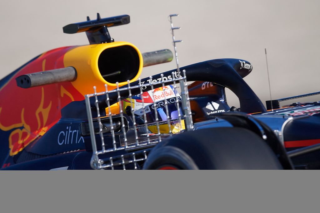 Forma-1, Sergio Pérez, Red Bull, Barcelona teszt 2022, 2. nap 