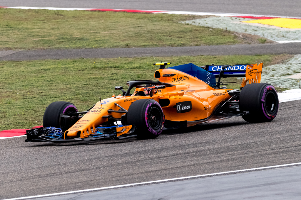 A Forma-1-es Kínai Nagydíj pénteki napja, Stoffel Vandoorne, McLaren Racing 