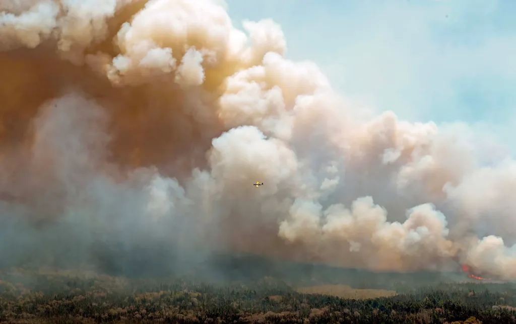 Kanada, Erdőtűz, 2023.május.31., 